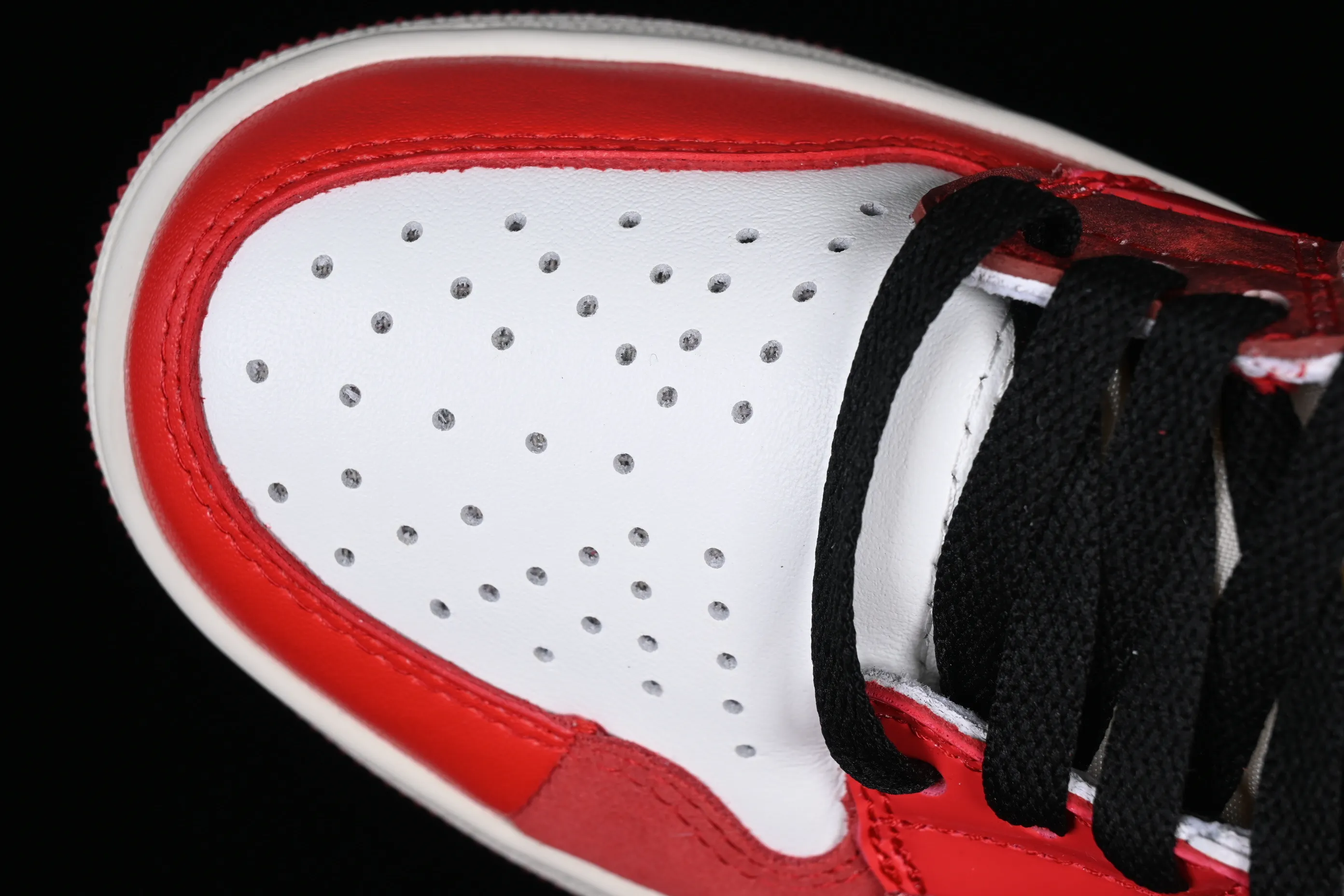 All categories Air Jordan Jordan series basketball shoes Air Jordan 1 High Air Jordan 1 High OG "Next Chapter" AJ1 Joe 1 Spider-Man 2.0 high-top basketball shoes DV1753-601